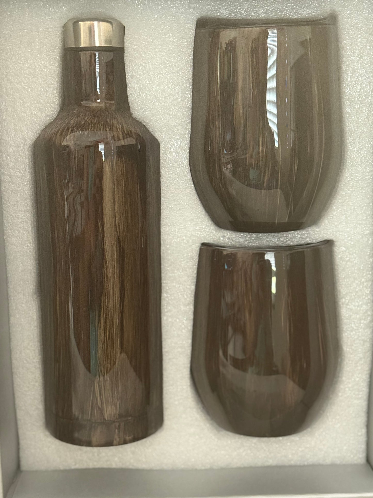 #30 (1) 17oz Wine Bottle (2) 12oz Stemless wine glasses- Johnny TT